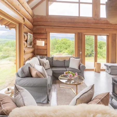 Wild Nurture Eco Luxury Offgrid Log Cabin Fort William Extérieur photo